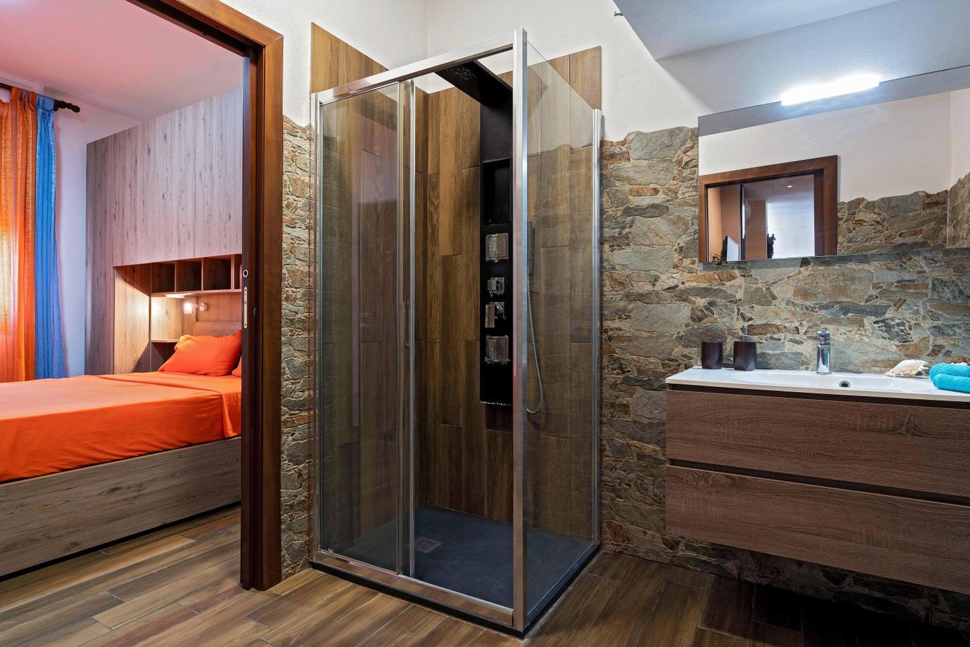 Hotel La Piuma Quartu SantʼElena Zimmer foto